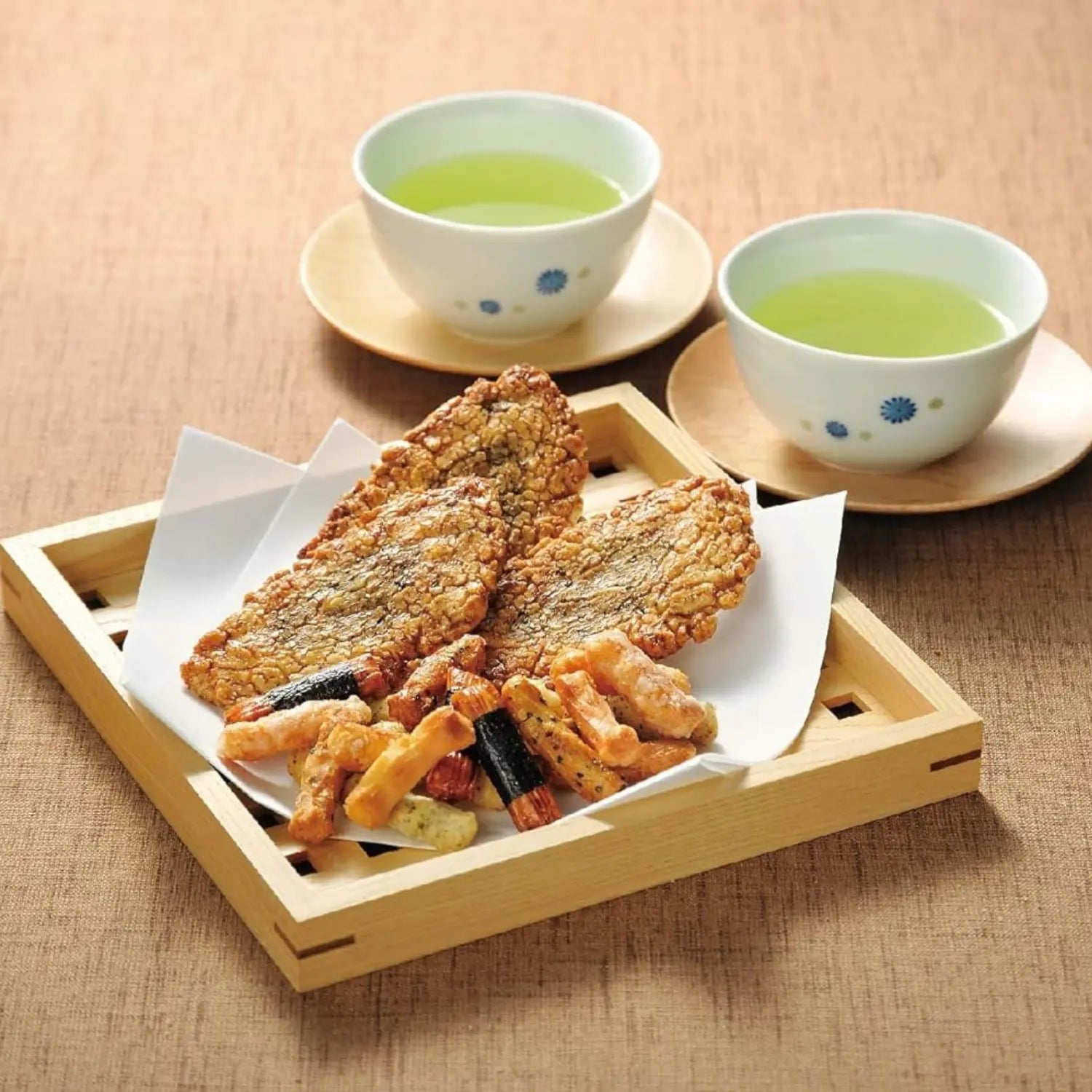 Sanko Seika "Tsubu Yori Komochi" Mixed Rice Crackers 80g (5 Packs Inside) - Buy Me Japan