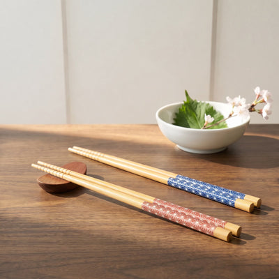 Daiso Natural Wood Chopsticks Red & Blue Pattern Design (2 Pairs Set) — GIFT DEFAULT