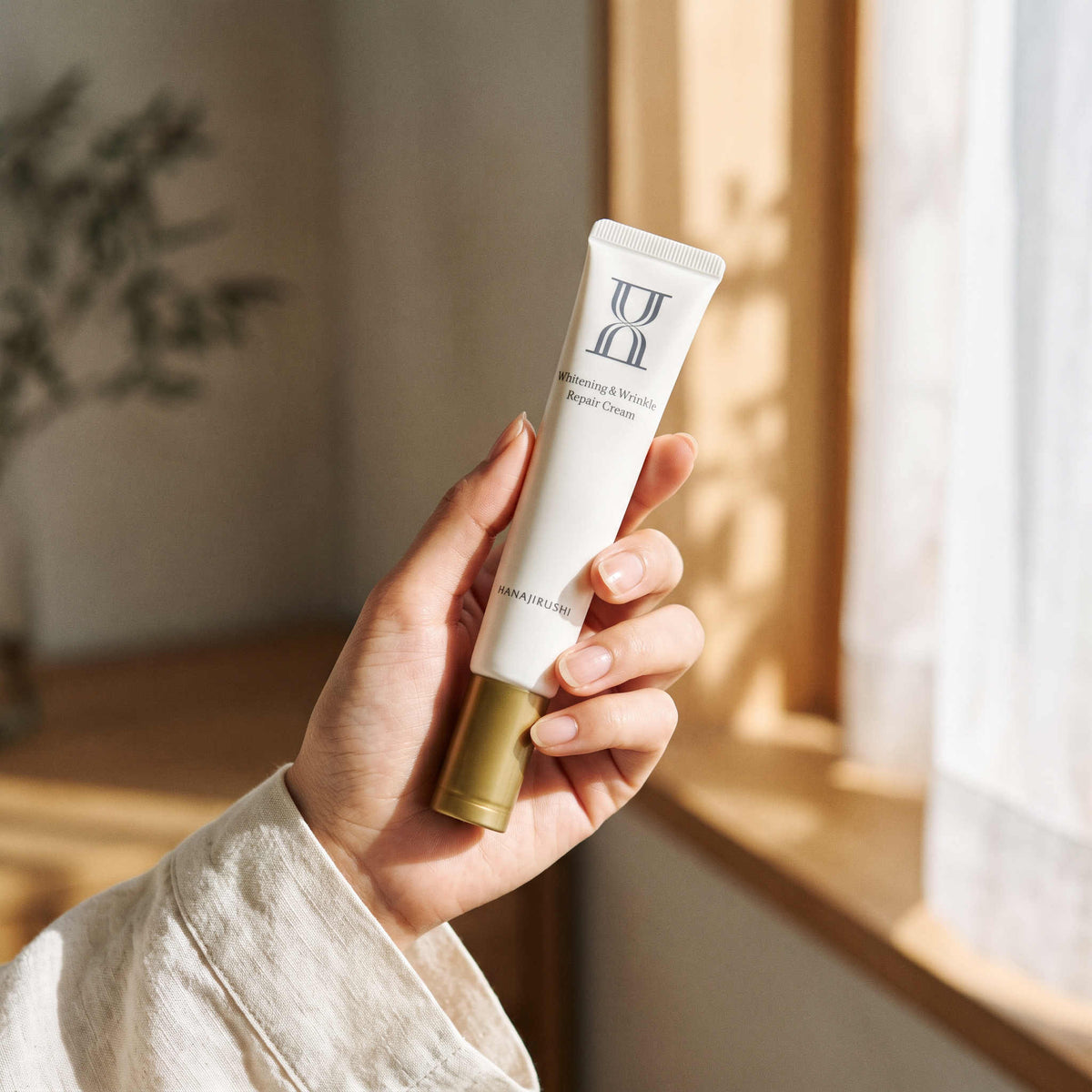 Hanajirushi Medicated Wrinkle Eye Cream 30g — GIFT - ON HAND
