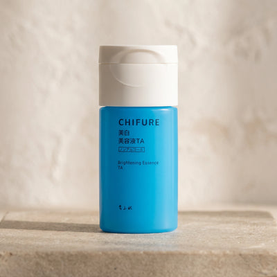 Chifure Brightening Serum TA 30ml — macro