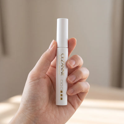 Cezanne Hair Care Mascara 00 Clear 10ml — on hand lifestyle view