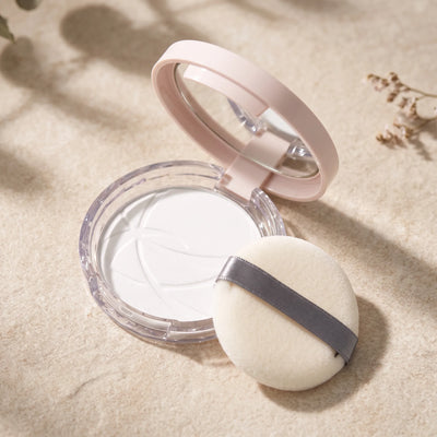 Cezanne Poreless Fix Powder CL Clear 11g — default lifestyle view
