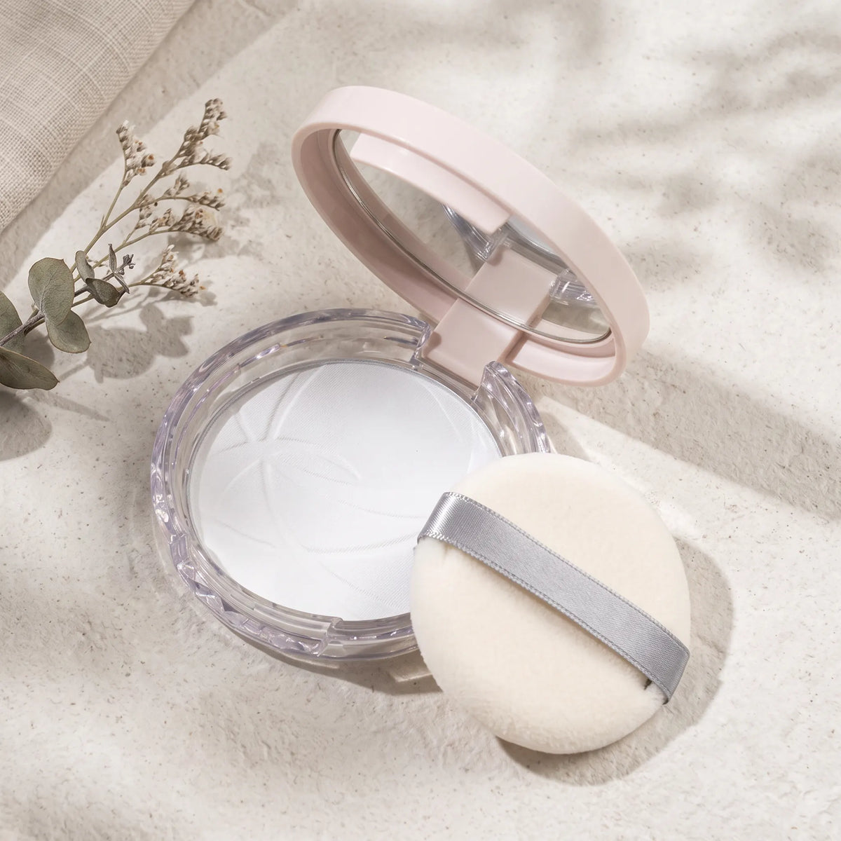 Cezanne Poreless Fix Powder CL Clear 11g — top angle lifestyle view